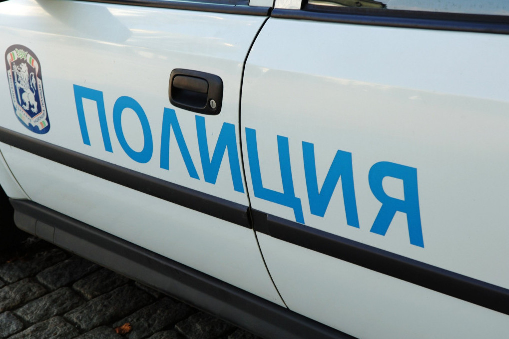 Tragedija na granici: Kamiondžija iz Novog Pazara poginuo dok je pokušavao da popravi kamion