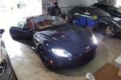 Lopovi ukrali "aston martin": Vlasnik bio za volanom u garaži, nije znao šta ga je snašlo (VIDEO)