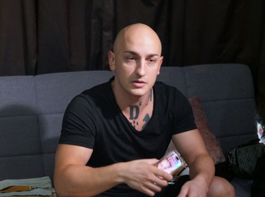 Svi brujali o tome da je Desingerici zabranjen nastup u Budvi i da nema radnu dozvolu, on se sad oglasio: Ovo je jedini problem