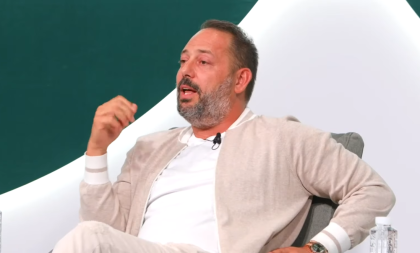 Babić po izlasku iz bolnice noćima nije spavao, kopče su mu još na glavi, ali on se ne da: Ovako provodi vreme!