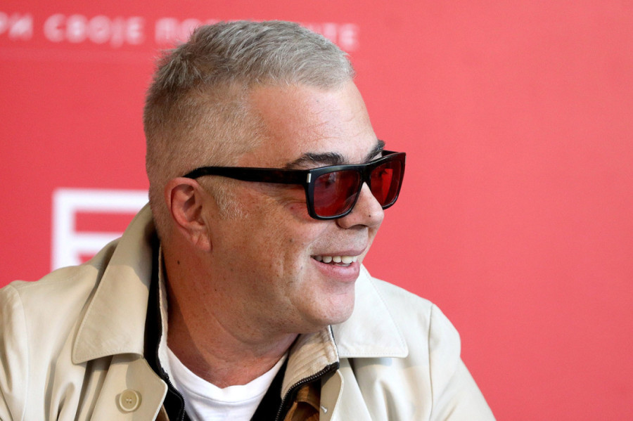 Suze Vesne Trivalić, dirljive reči i emotivna sećanja: Beogradsko dramsko pozorište obeležilo godišnjicu smrti Jagoša Markovića (FOTO)