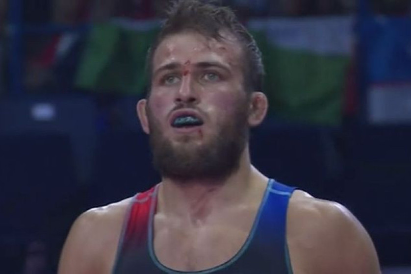 Srbija ima još jednu medalju na SP u rvanju! Treća bronza sija oko vrata Orlova!