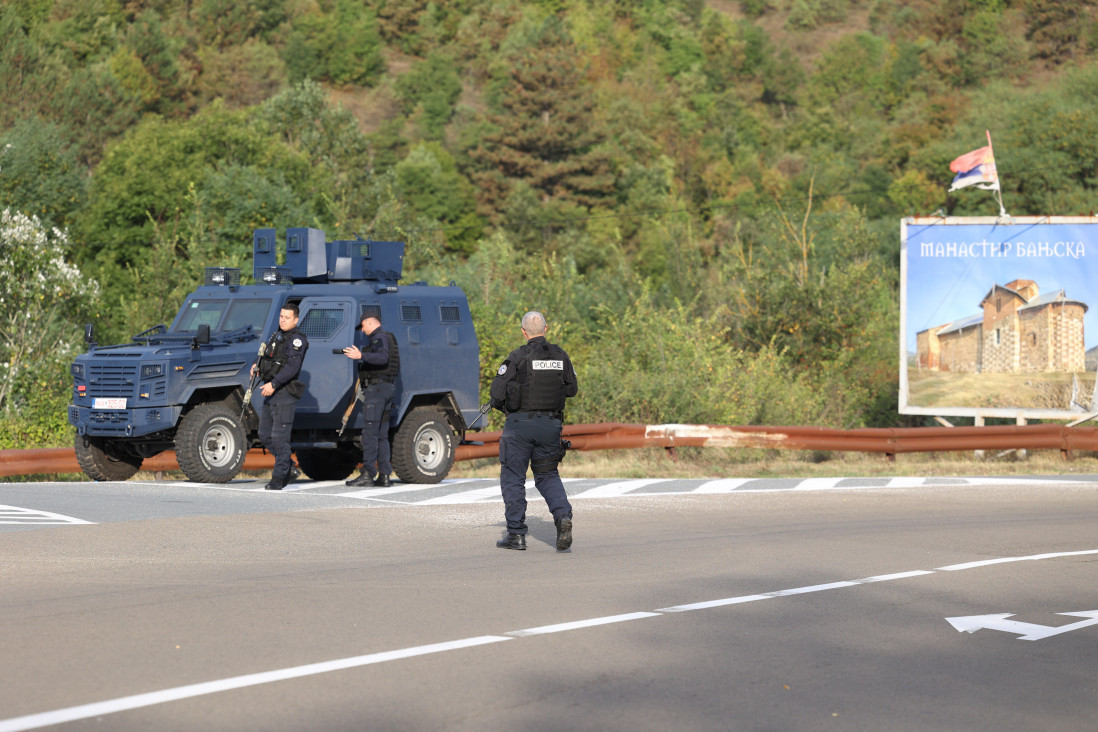 Otvoren put u selu Banjska: Na ulazu i dalje patrola tzv. kosovskih specijalaca