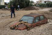 Kao posle bombardovanja: Zastrašujući prizori u Grčkoj posle nevremena koje je donelo poplave i klizišta (FOTO)