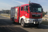 Požar u prodavnici "Koka mar" u Kaluđerici: Komšije složno gasile plamen do dolaska vatrogasaca