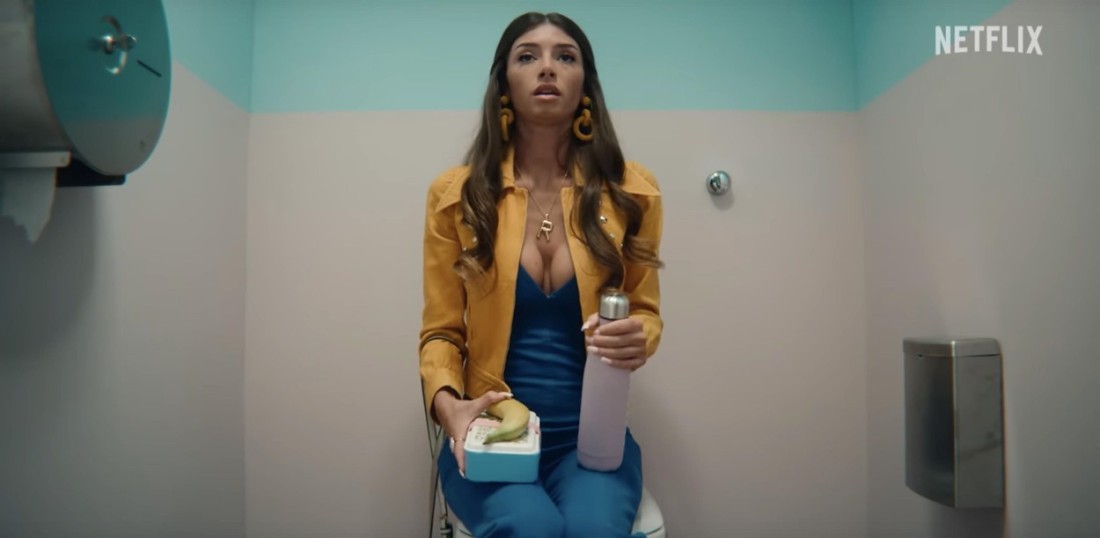 Džilijan Anderson u najgledanijoj seriji na Netfliksu: Priča koja ruši sve tabue (FOTO/VIDEO)