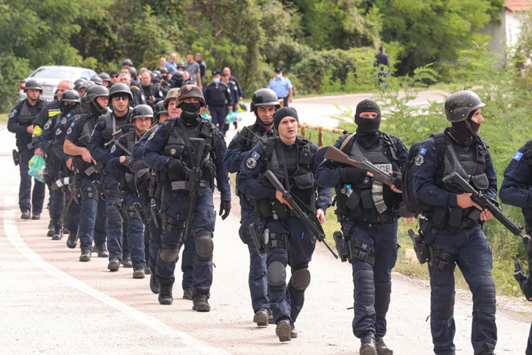 Teror Kurtijeve policije se nastavlja: Administrativni prelazi Jarinje i Brnjak zatvoreni već deset dana