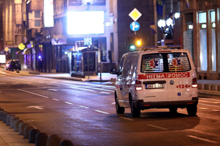Pešak povređen u centru Beograda! Hitnoj pomoći se javljali i hronični bolesnici, alkoholisani