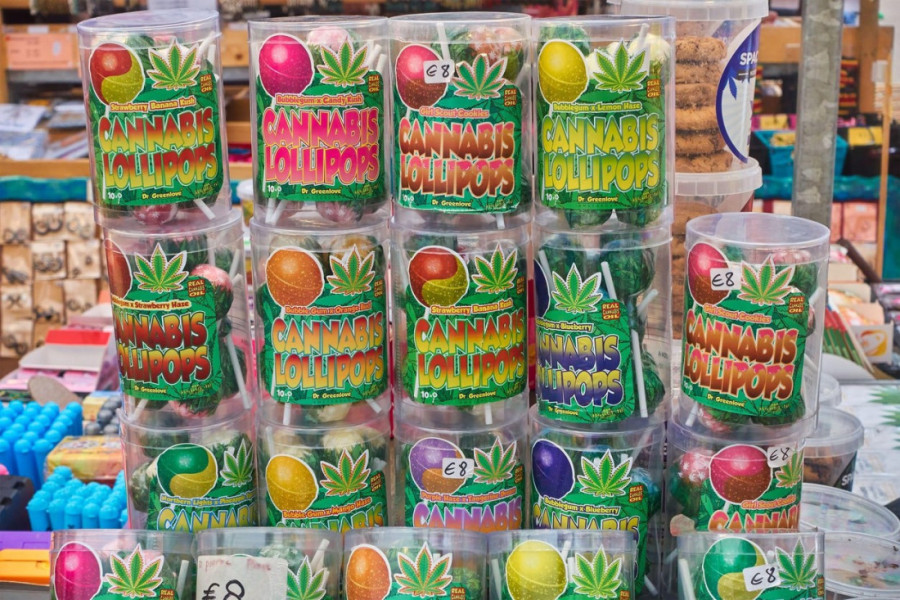 Slovenac uhapšen u Austriji: Prodavao slatkiše sa drogom!