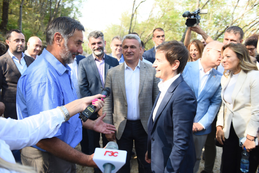 Premijerka Brnabić na obeležavanju početka radova na izgradnji novog vidikovca na Kablaru: Jedno od najlepših mesta u Srbiji (VIDEO)