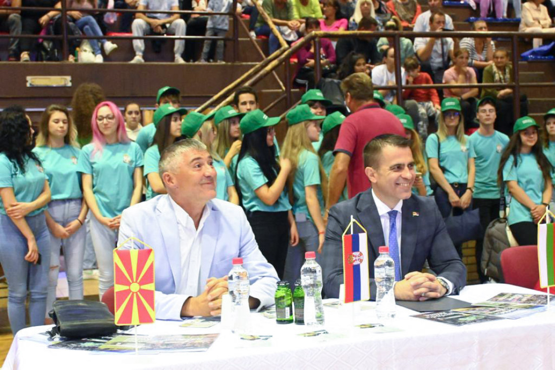 U Boljevcu otvoren kamp za mlade Srbe iz regiona i dijaspore: "Ne zaboravite našu ćirilicu i srpski jezik, vi ste čuvari našeg identiteta"