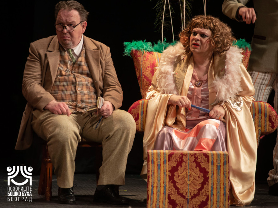 Deset godina od premijere "Gospođe ministarke" u "Buhi": Na klackalici između smeha i zaprepašćenja (FOTO)