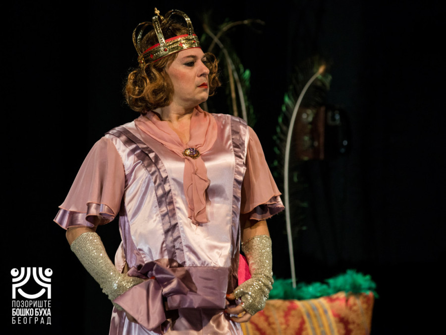 Deset godina od premijere "Gospođe ministarke" u "Buhi": Na klackalici između smeha i zaprepašćenja (FOTO)