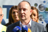 Gradonačelnik Đurić o sramnim napadima na Vučića: Nastavljamo da unapređujemo našu državu - Srbija nе smе, i nеćе nikada stati!