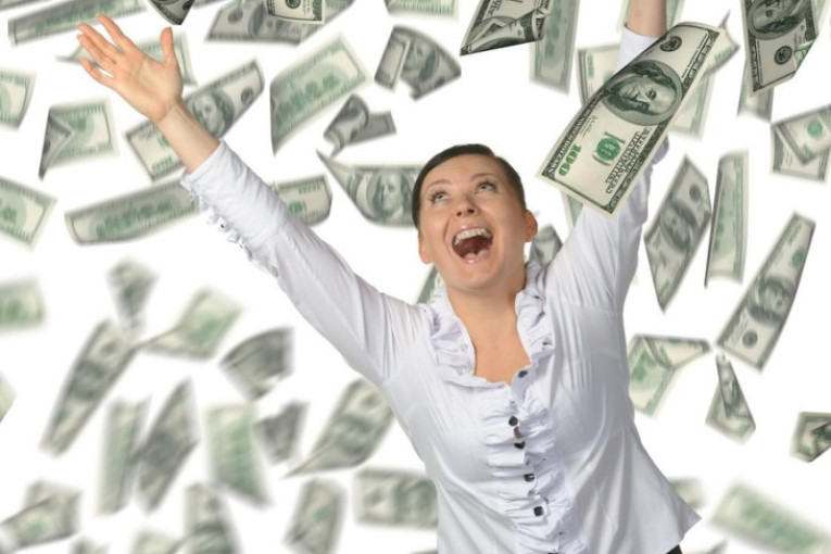 Da li ste među srećnicima? Numerolozi otkrivaju ko može dobiti veliku sumu novca do kraja 2023.