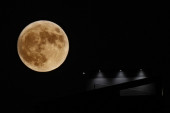 Koliko je sati na Mesecu? NASA dobila zadatak da osmisli vremenski sistem za Zemljin satelit