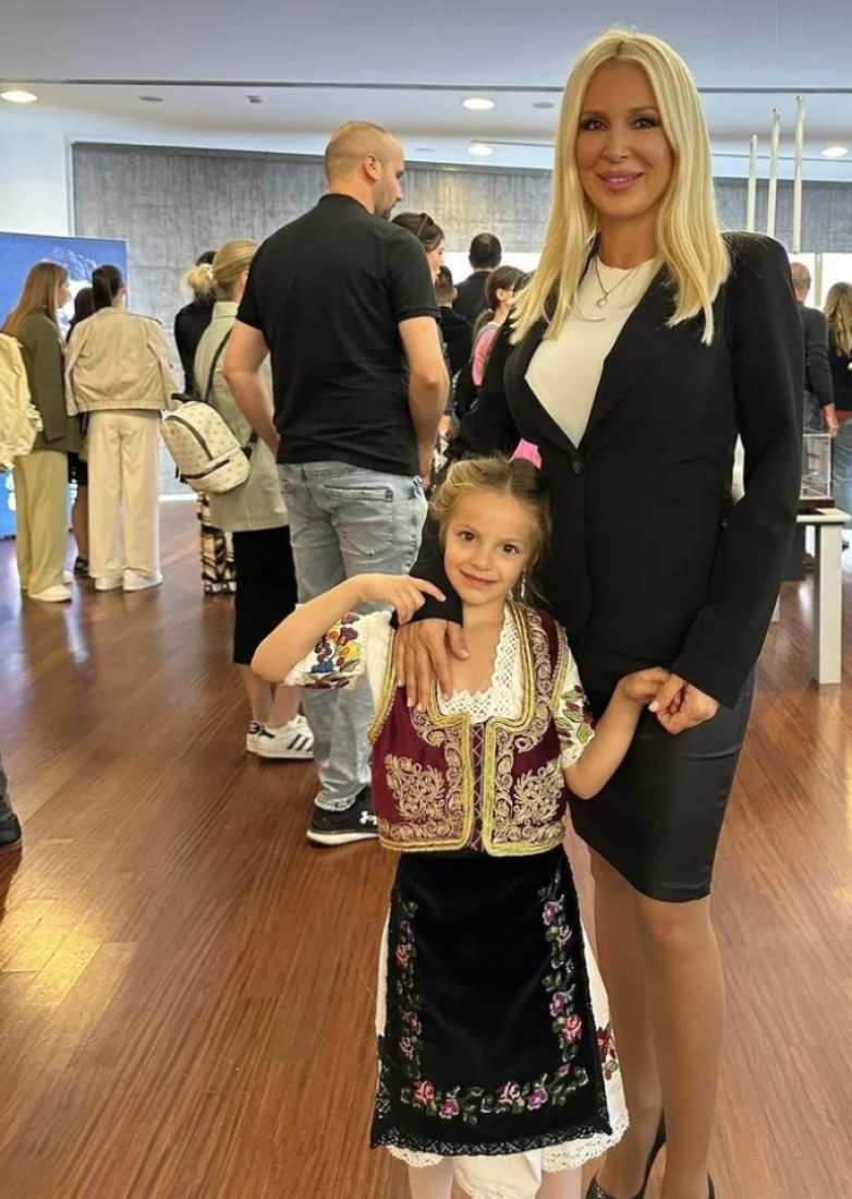 Priča o životu i delu jednog od najvećih naučnika svih vremena: Izložba "Nikola Tesla - čovek iz budućnosti" održana u Ljubljani (FOTO)