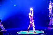 Mesi završio u svetski poznatom cirkusu! Čak je učestvovao u pripremi programa! (VIDEO)