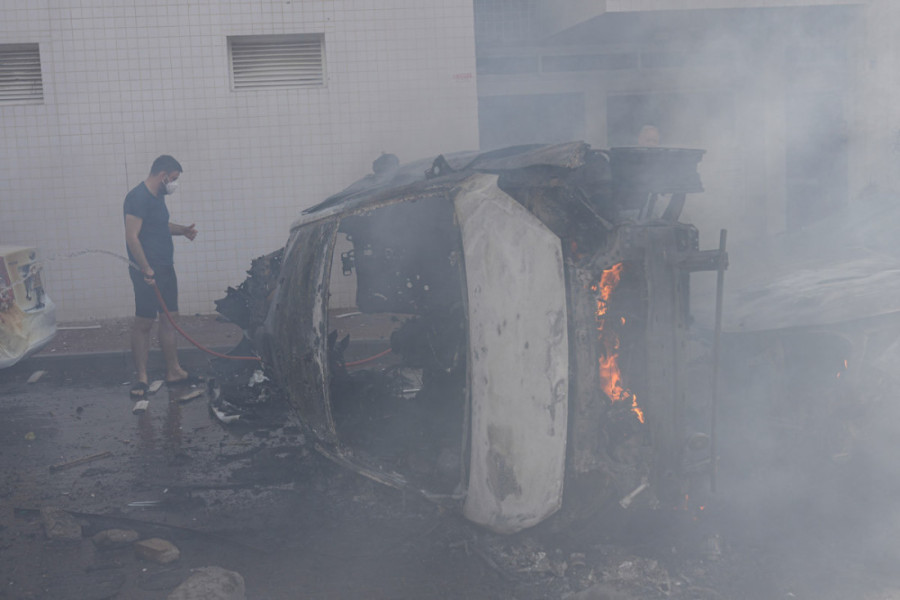 SUKOB U IZRAELU Izraelski čamci bombardovali obalu grada Gaze; Portparol Hamasa: Imamo veliki broj zarobljenika(VIDEO/FOTO)