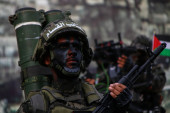 Iza zastave Hamasa: Militantne taktike i politički uspon u Palestini