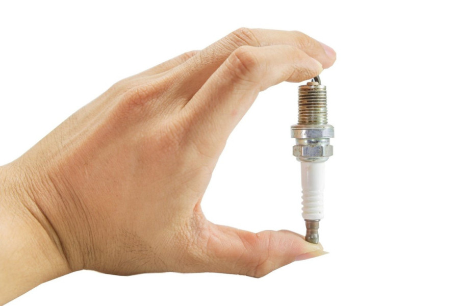 Od teškog paljenja do veće potrošnje: Kako svećice utiču na rad motora i zašto je važno da ih menjate na vreme