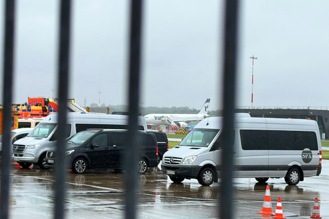 Apel policije da se ne ide na aerodrom u Hamburgu: Drama i dalje traje, Turčin ne pušta dete - u toku pregovori sa psihologom!