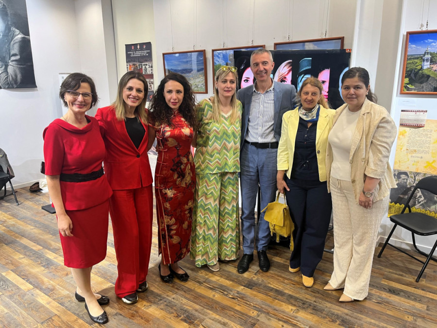 Predstava o tri heroine, Milunki Savić, Nadeždi Petrović i Flori Sends oduševila publiku u Pekingu (FOTO)