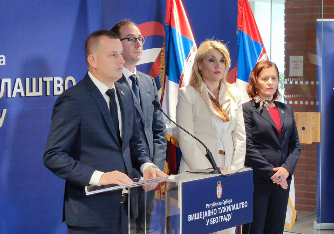 Tužilac Stefanović: Za oca Koste K. tražimo 12 godina robije, a za majku 2,5 (FOTO)