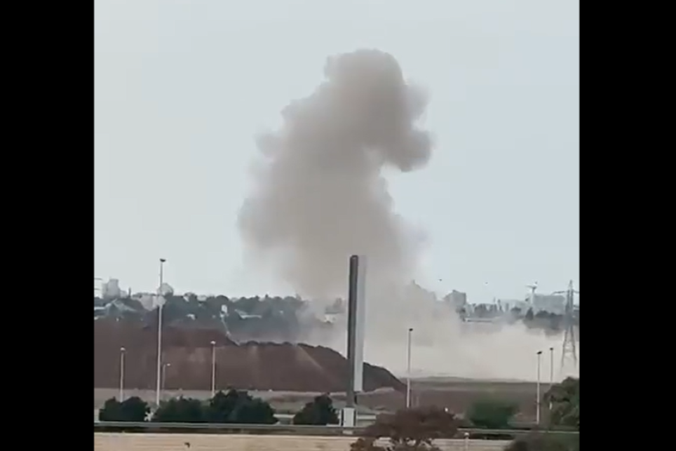 Gađan aerodrom u Tel Avivu? Sirene odjekuju gradom, Hamas otkrio vreme sledećeg velikog udara, upozorio civile da beže (FOTO)