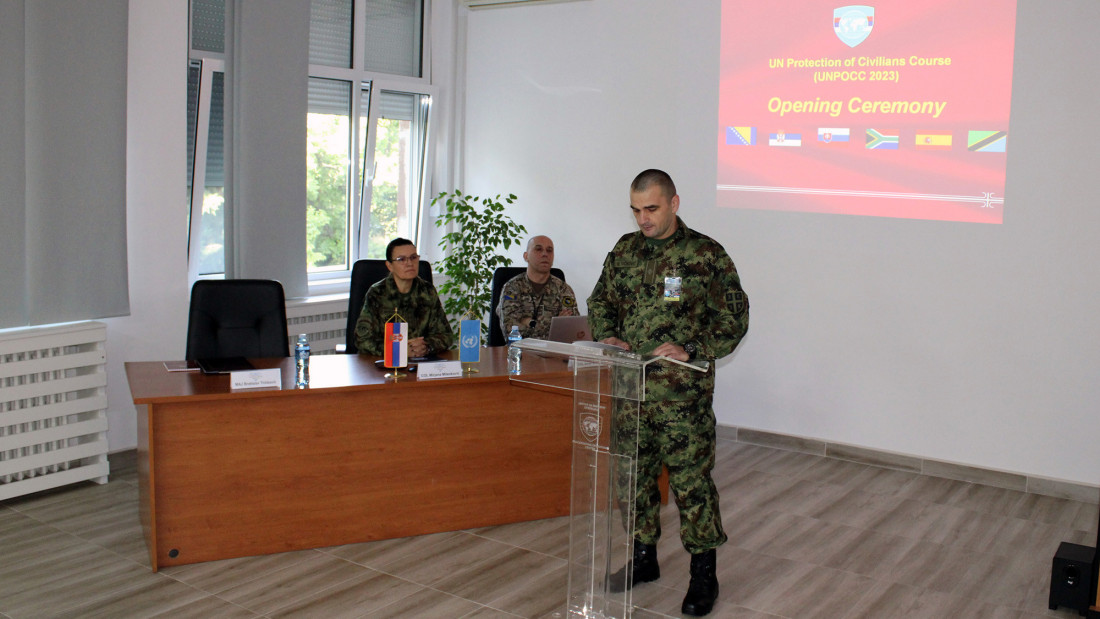 Obuka za učešće u mirovnim operacijama UN: Vojska Srbije realizuje međunarodni kurs o zaštiti civila (FOTO)