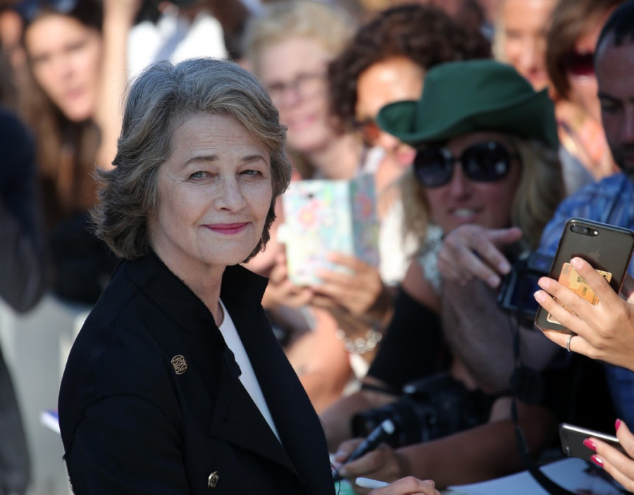 Slavna Šarlota Rempling večeras zatvara Šekspir festival u Novom Sadu: Glumica otkrila šta joj niko nikada u karijeri nije ponudio!