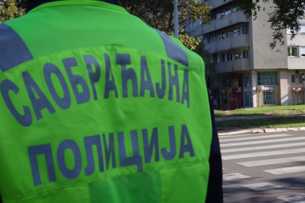 Haos u Kragujevcu tokom vikenda: Sankcionisali 40 vozača, devojka (26) u "renou" bila pozitivna na marihuanu!