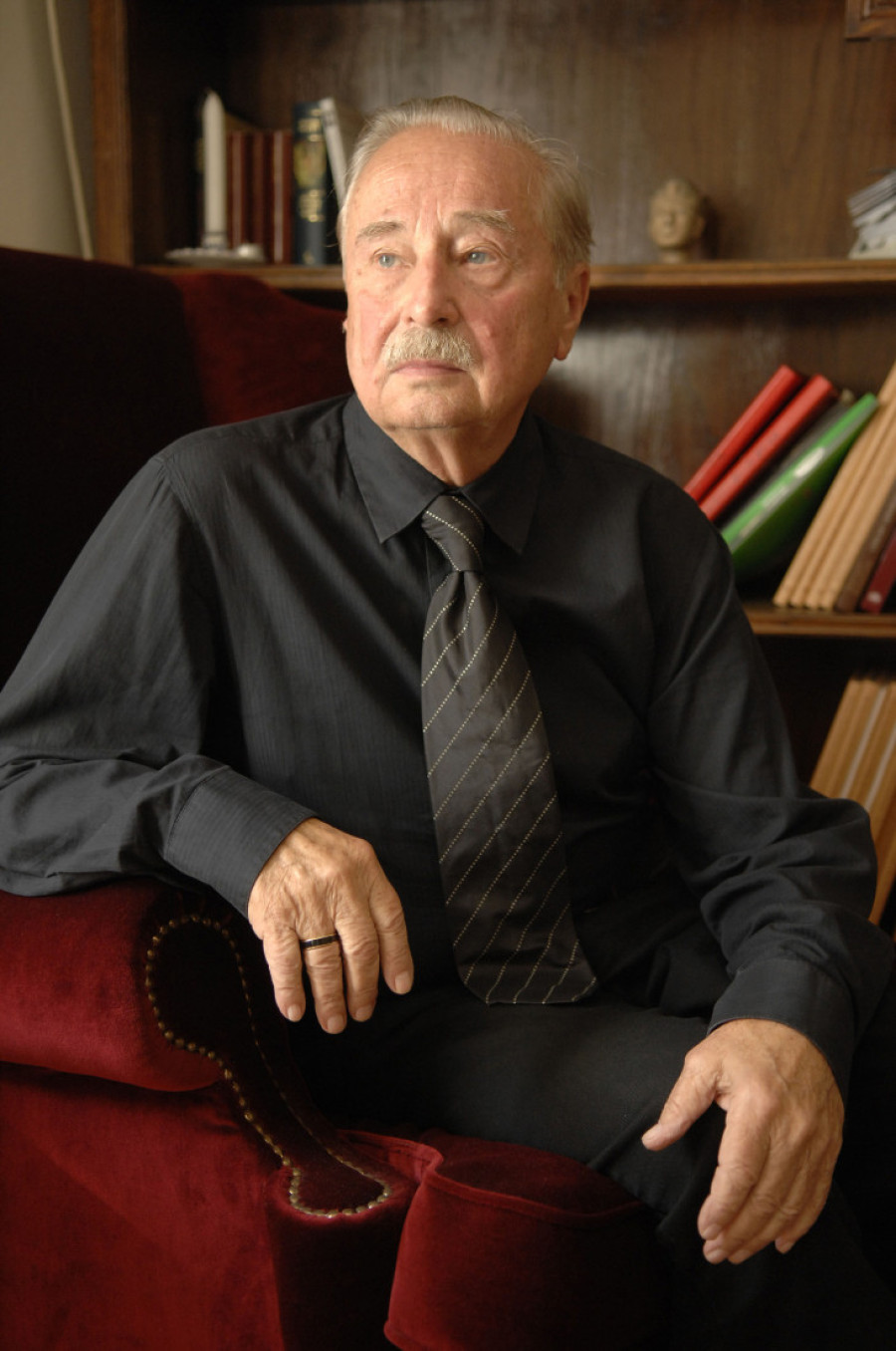 Objavljena sabrana dela Milorada Pavića: Prvi put u javnosti na predstojećem Sajmu knjiga