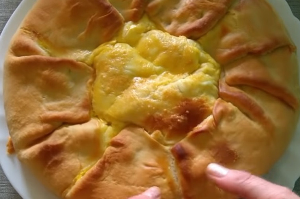Recept dana: Pita razljevuša je brz zimski doručak koji greje dušu i vraća osmeh na lice