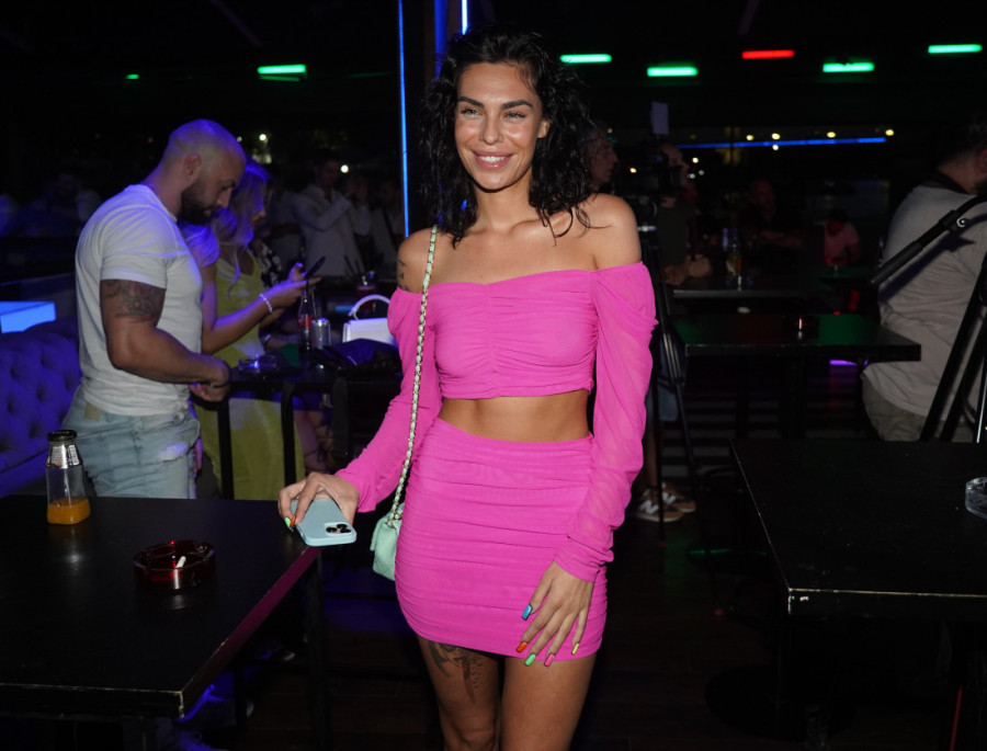 Pukla tikva! Mina Vrbaški potvrdila krah veze nakon dve godine: "Bilo bi kao da pljujem po sebi"