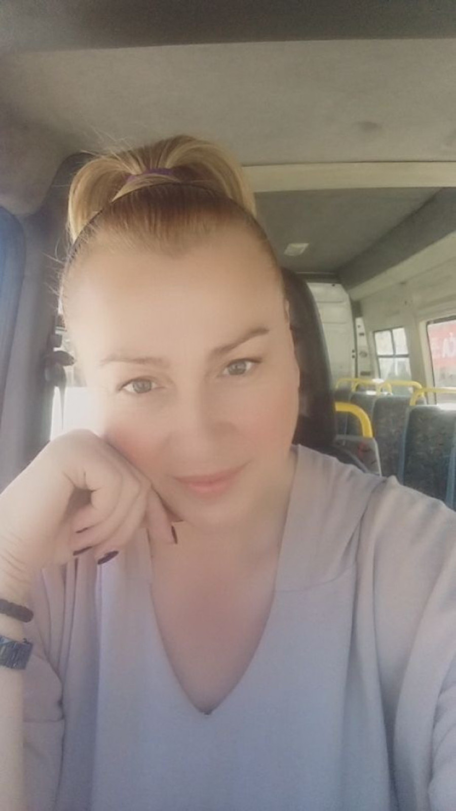 Svi su bili iznenađeni kad su za volanom ugledali nju: Gorica jedina žena koja vozi gradski autobus u Prijepolju (FOTO)