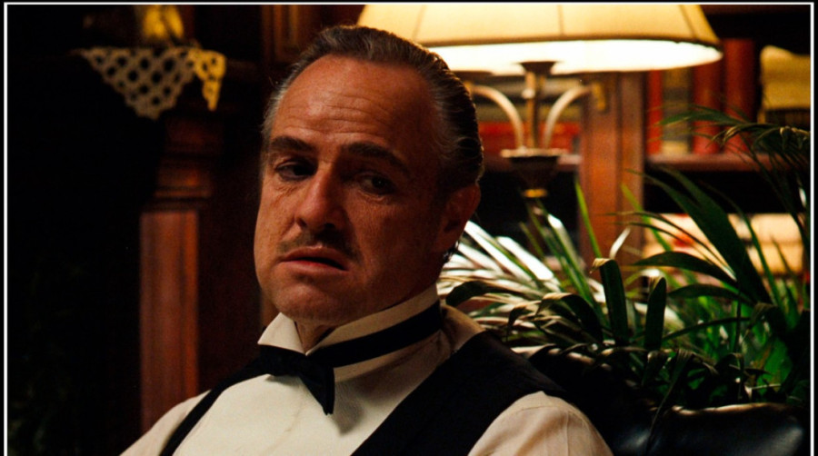 Marlon Brando je prihvatio da igra u filmu "Kum" uz neverovatan ultimatum: Jedan glumac nije smeo da bude angažovan (FOTO)