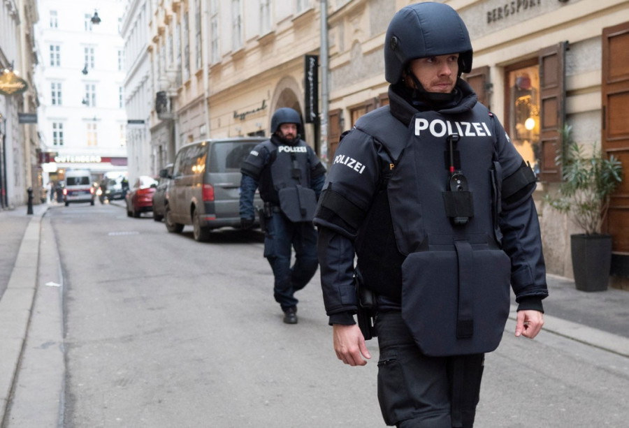 Hteli kavčane da raznesu u Beču! Na meti bili i civili, jeziva Skaj prepiska!