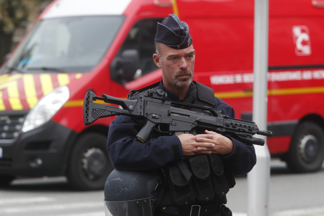 U pucnjavi u Briselu ranjena pomoćnica člana Evropskog parlamenta (VIDEO)