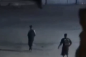 Ovako izraelski snajperista ubija nenaoružano dete! Otac je pokušao da dođe do njega, ali su i njega upucali, iskrvarili do smrti (VIDEO)