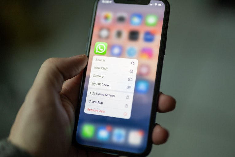 Nova funkcija na WhatsAppu izazvala negodovanje među korisnicima u Srbiji: Online status više neće biti moguće skrivati