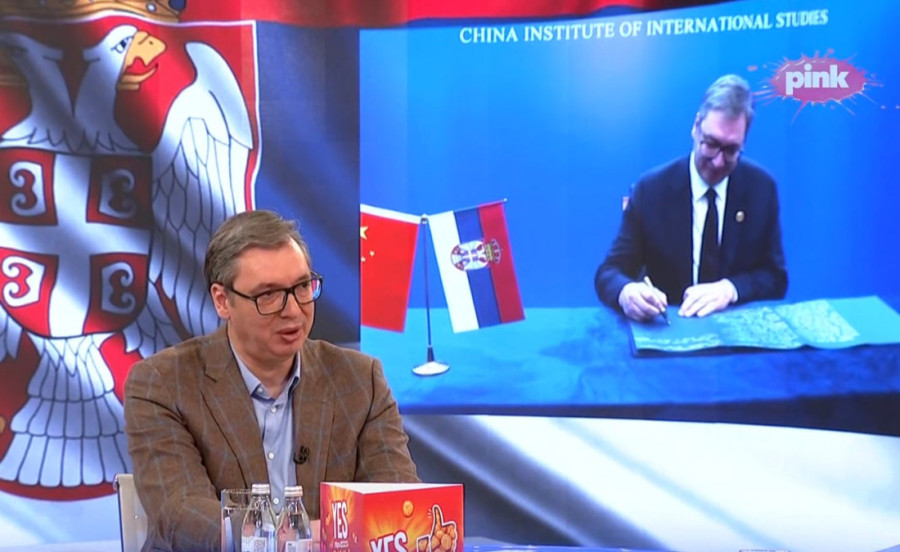 Predsednik Vučić o aktuelnim temama: Ljudi da ne brinu, neće biti sankcija, Srbija će da nastavi da gura čineći velike uspehe