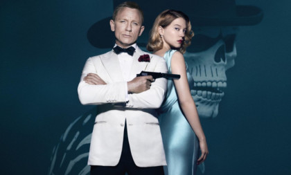 Da li će ova fatalna crnka biti nova Bond devojka? Izgleda brutalno, a evo kako je postala vodeći favorit (FOTO)