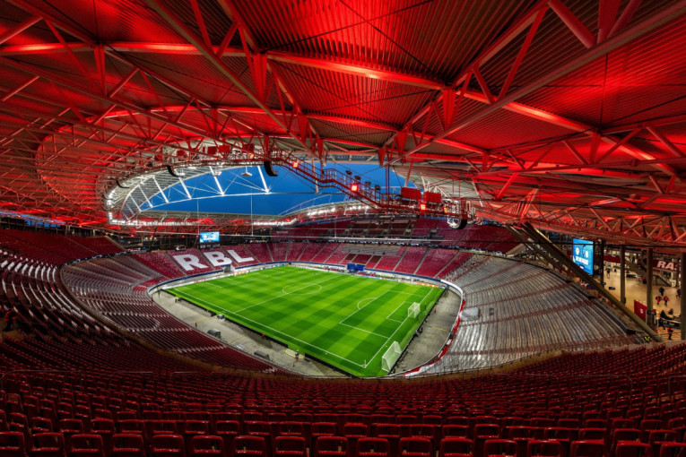 Zvezda će na ovom modernom stadionu tražiti nove bodove! Zavirite u Lajpcigovu arenu, ima šta da se vidi! (FOTO GALERIJA))