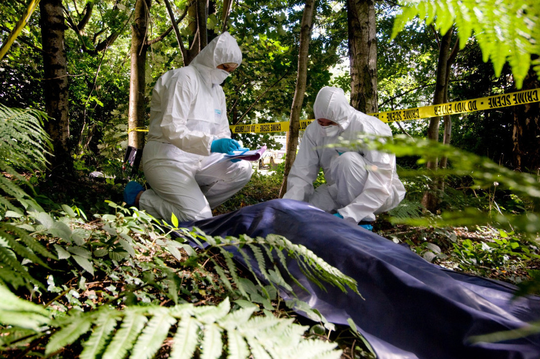 Misteriozna smrt porodice: Brat i sestra pronađeni mrtvi u autu, nedelju dana posle majke!?