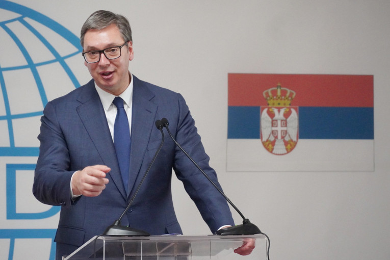 Vučić najavio: Stadion u Loznici otvaramo 12. novembra, a sedam dana kasnije u Zaječaru!