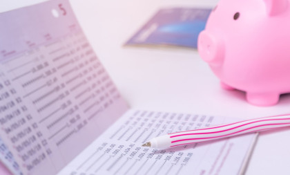 Srbija sve više štedi: Evo koliko građana svakog meseca odvaja novac