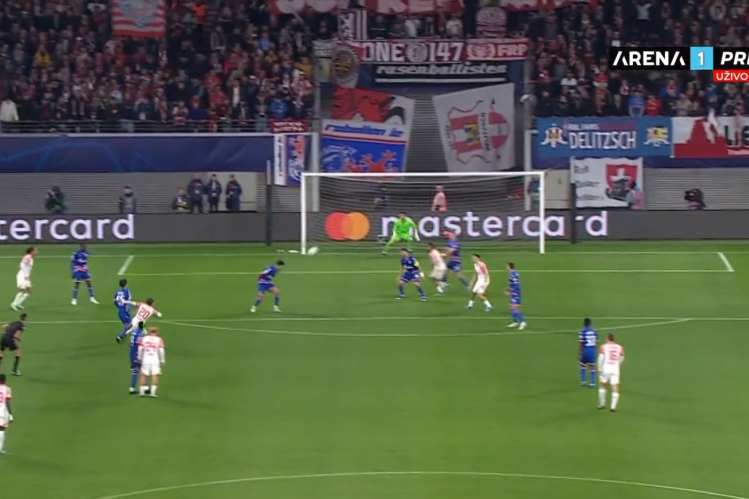 Sjajan šut i nemoćni Glazer - Ovako je Lajpcig duplirao prednost protiv Zvezde (VIDEO)