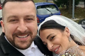 Jelena Pešić i Mladen Vuletić izgovorili sudbonosno „da" i pred Bogom! Mlada ne skida osmeh sa lica (FOTO)