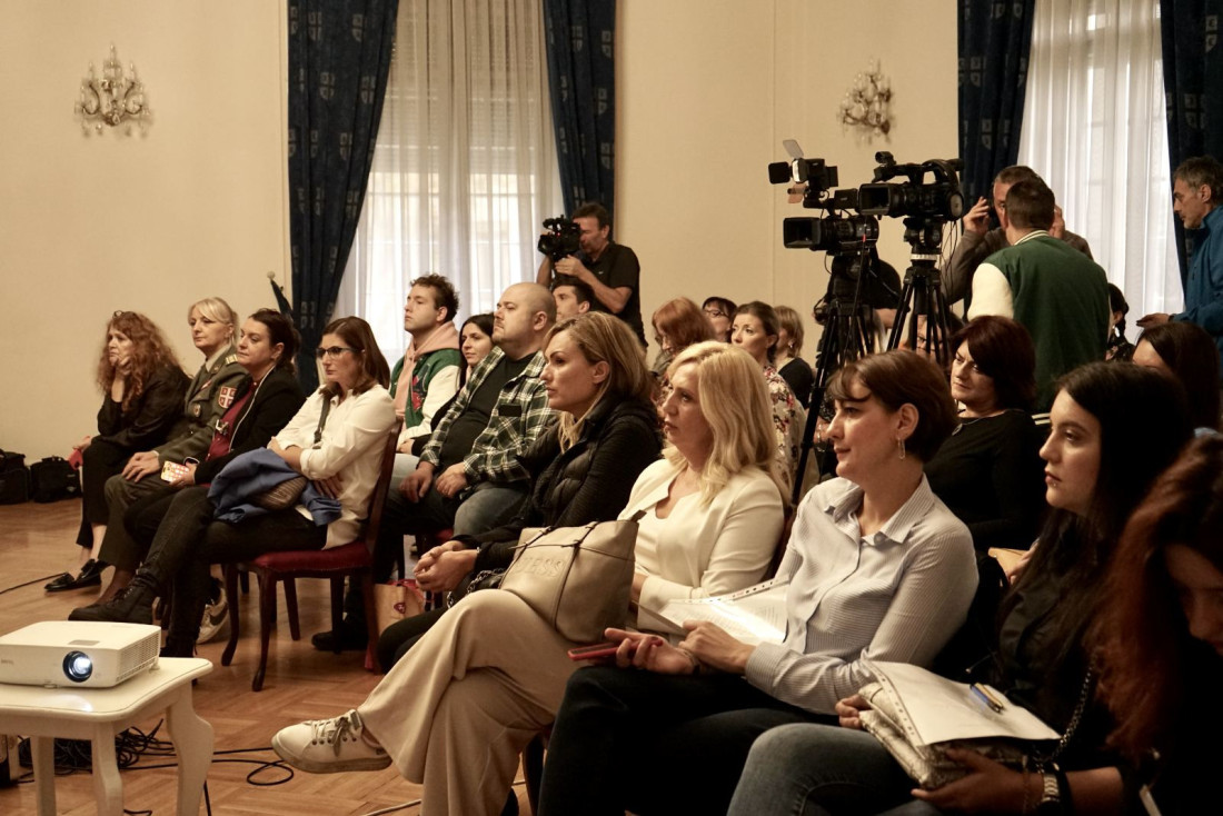 Kako sačuvati ćirilicu na internetu? Odgovori otkriveni na konferenciji "Značaj očuvanja ćirilice u digitalnoj eri"